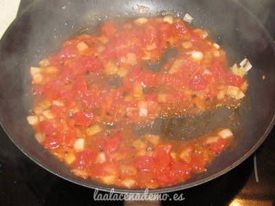 Paso 2: rehoga el tomate